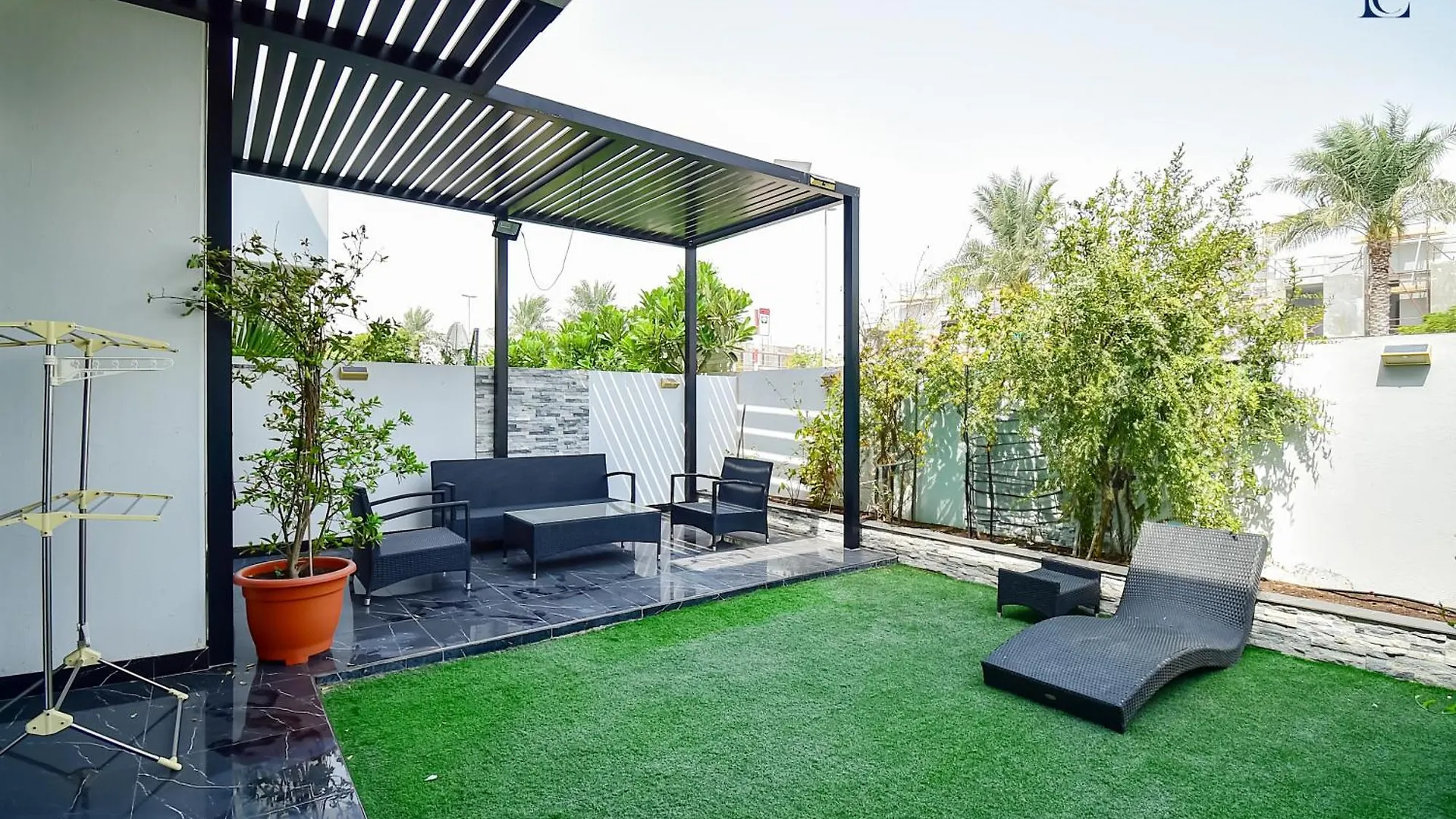 Luxury Escapes - Private Villa With 3Bedroom Plus Maids - Mudon Dubai United Arab Emirates