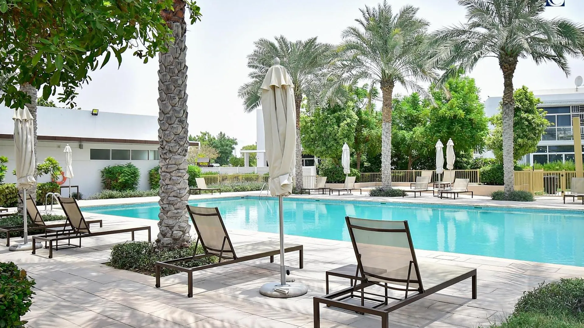 Luxury Escapes - Private Villa With 3Bedroom Plus Maids - Mudon Dubai 0*,